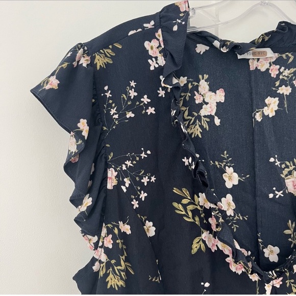 Tome NYC Lilian Navy Floral Flutter Sleeve V Neck Top Blouse - Picture 6 of 9
